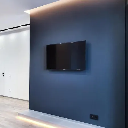 Level 24 - Sea & Sky View Apartment