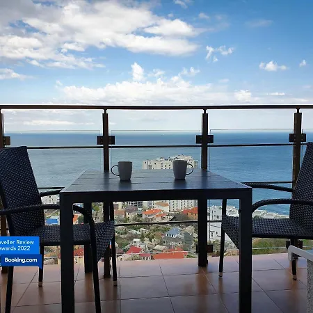 Level 24 - Sea & Sky View Apartment Odesa