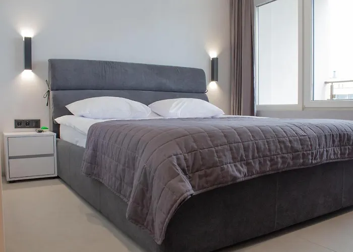 Level 24 - Sea & Sky View Odessa